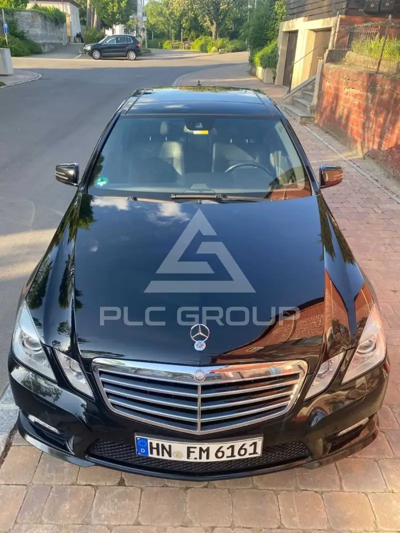 2011 Mercedes Benz E 220