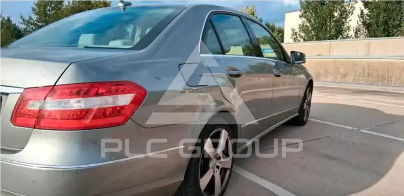 2011 Mercedes Benz E 220