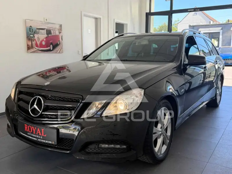 2011 Mercedes Benz E 220