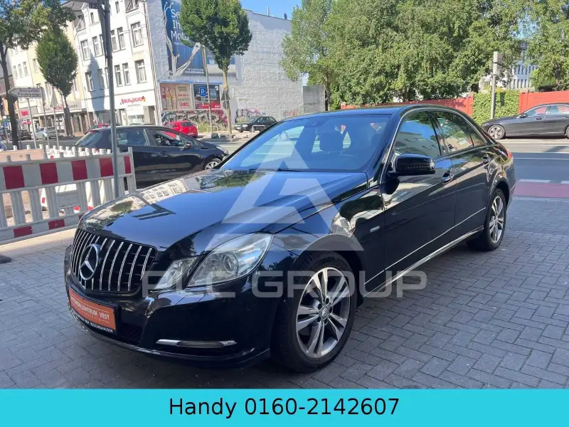 2011 Mercedes Benz E 220