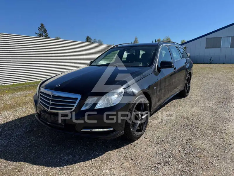 2011 Mercedes Benz E 220