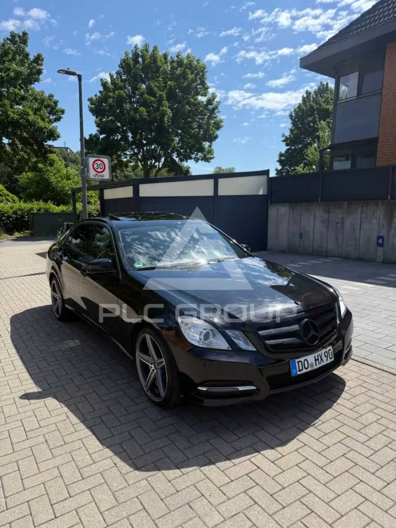 2011 Mercedes Benz E 220