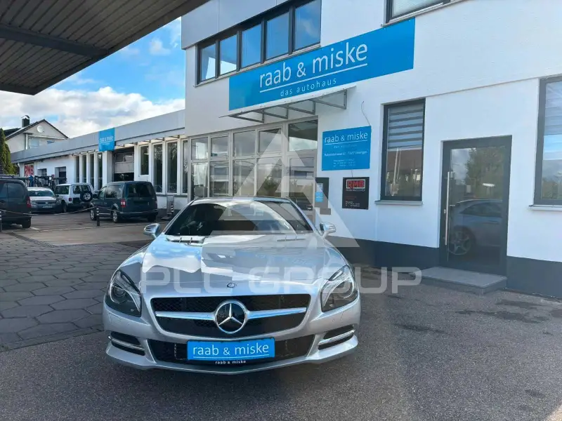 2011 Mercedes Benz SL 500
