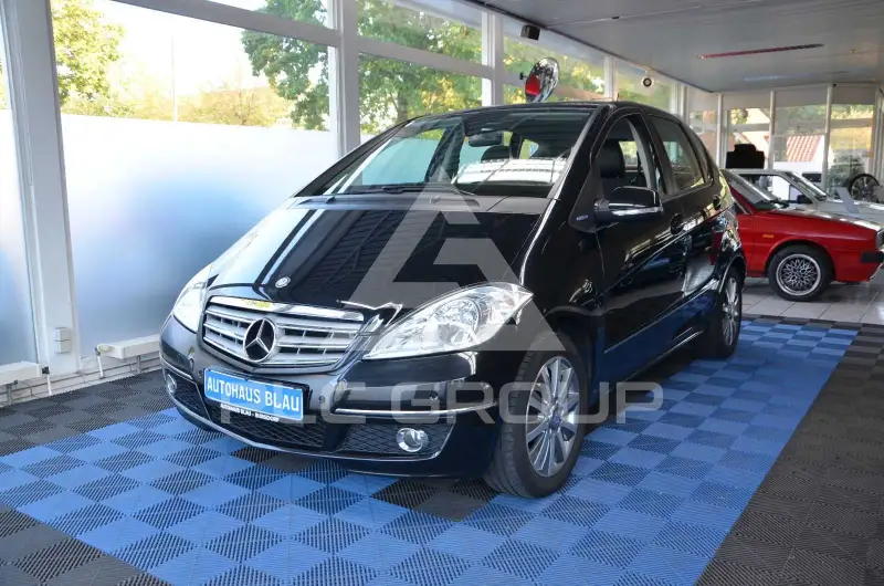 2011 Mercedes Benz A 160