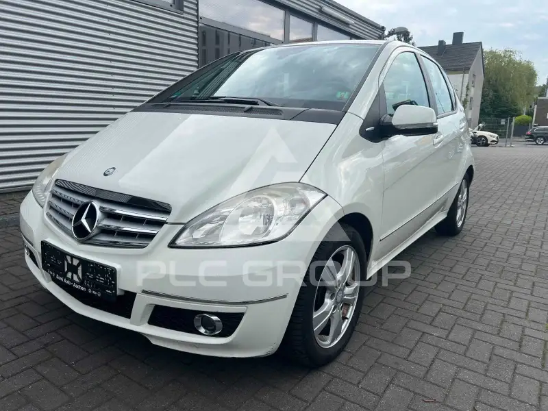 2011 Mercedes Benz A 160