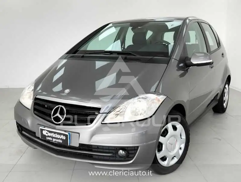2011 Mercedes Benz A 160