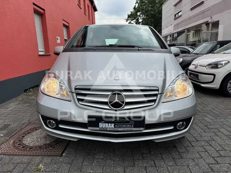 2011 Mercedes Benz A 160