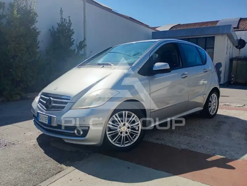 2011 Mercedes Benz A 160