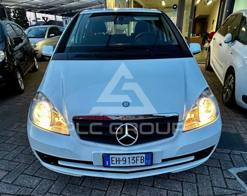 2011 Mercedes Benz A 160