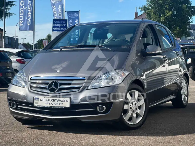 2011 Mercedes Benz A 160