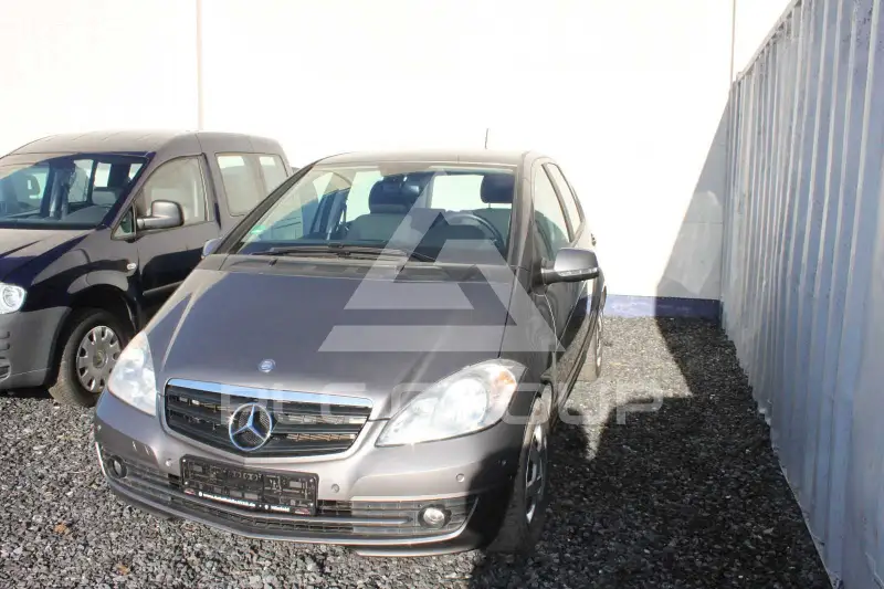 2011 Mercedes Benz A 160