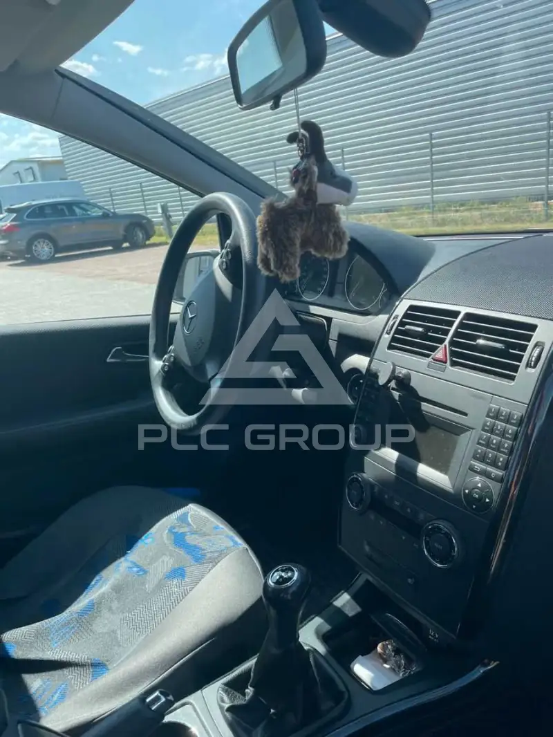 2011 Mercedes Benz A 160