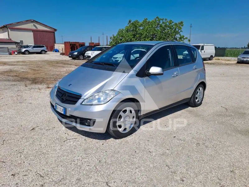 2011 Mercedes Benz A 160