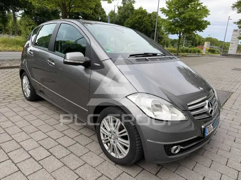 2011 Mercedes Benz A 160