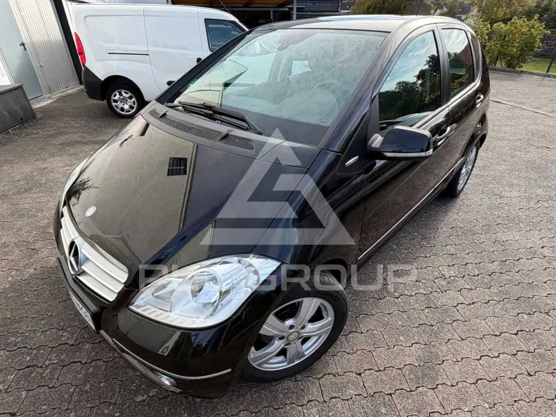 2011 Mercedes Benz A 160