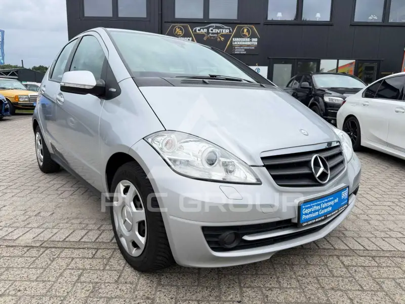 2011 Mercedes Benz A 160