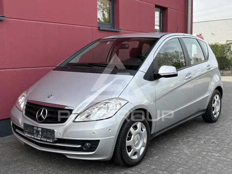 2011 Mercedes Benz A 160
