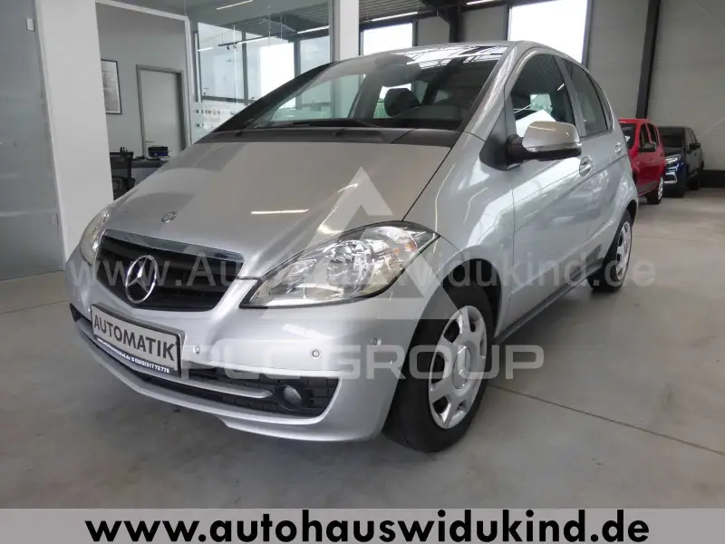 2011 Mercedes Benz A 160