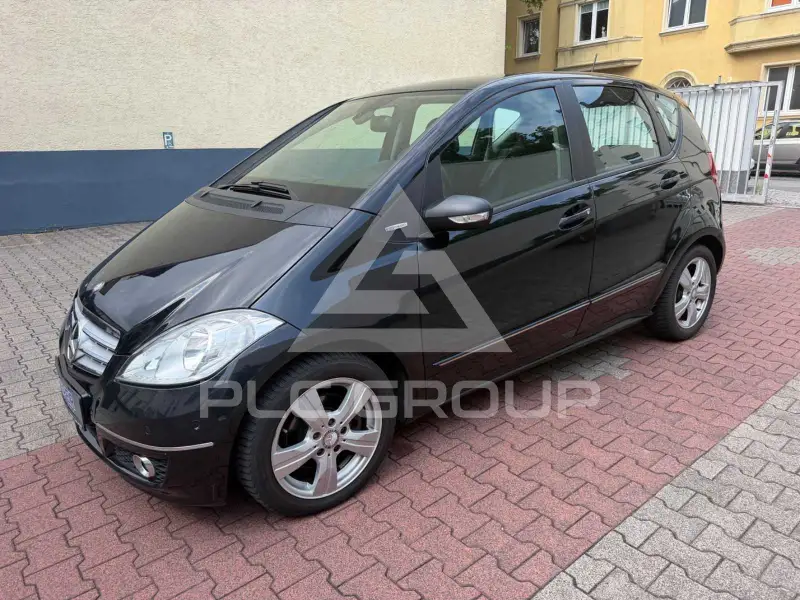 2011 Mercedes Benz A 160
