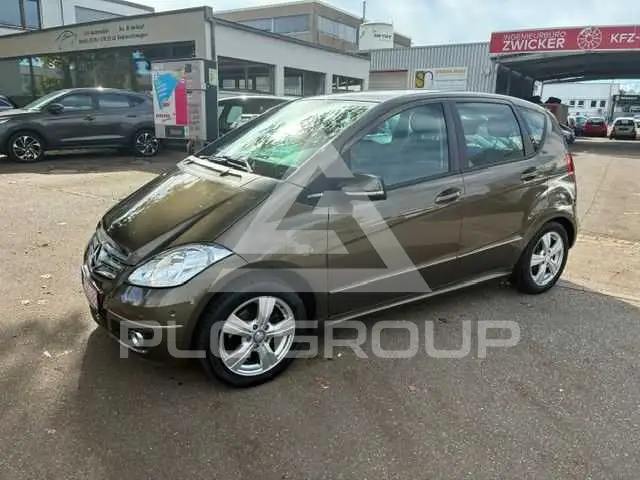 2011 Mercedes Benz A 160
