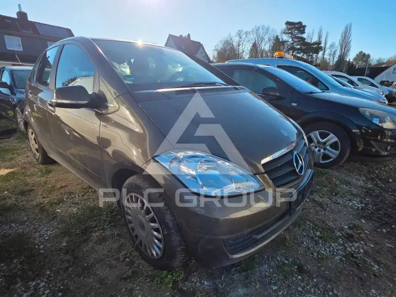 2011 Mercedes Benz A 160