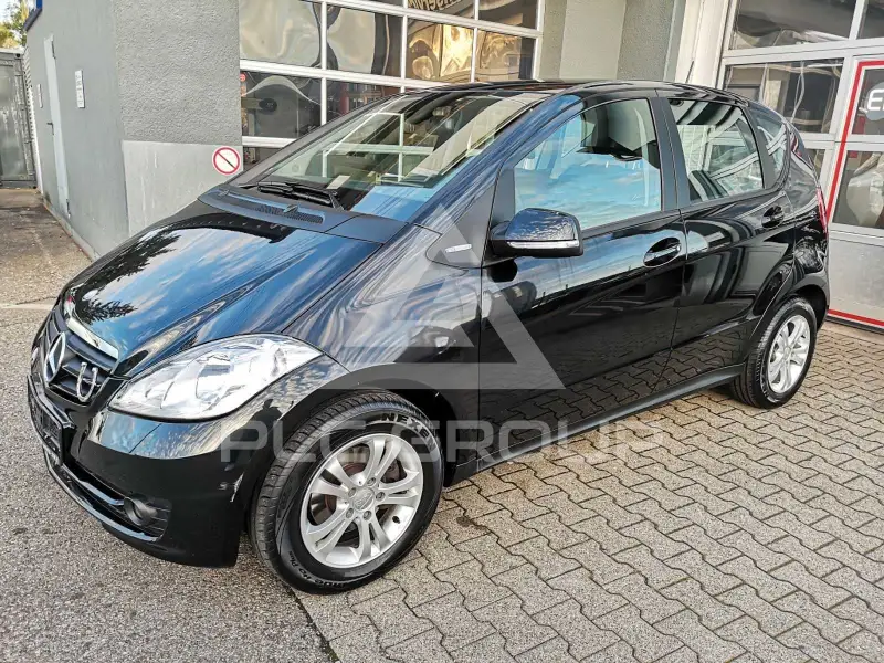 2011 Mercedes Benz A 160
