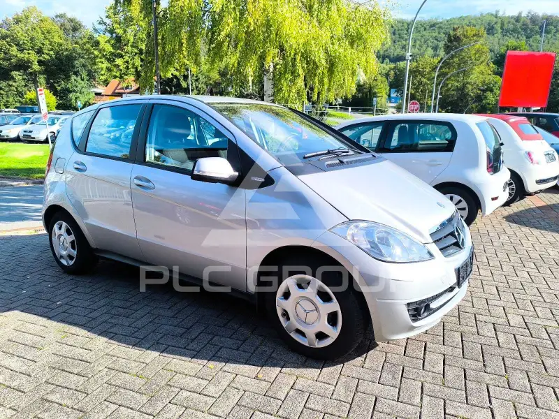 2011 Mercedes Benz A 160