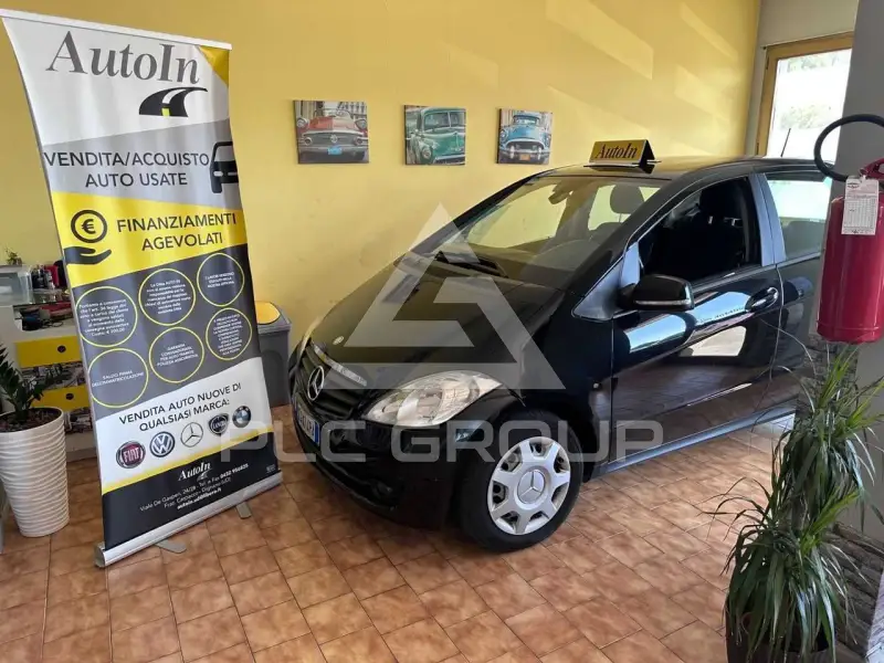 2011 Mercedes Benz A 160