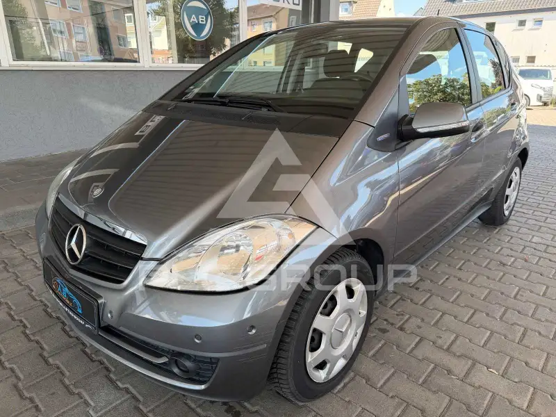 2011 Mercedes Benz A 160