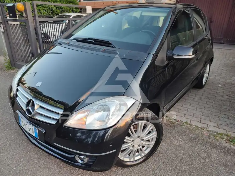 2011 Mercedes Benz A 160