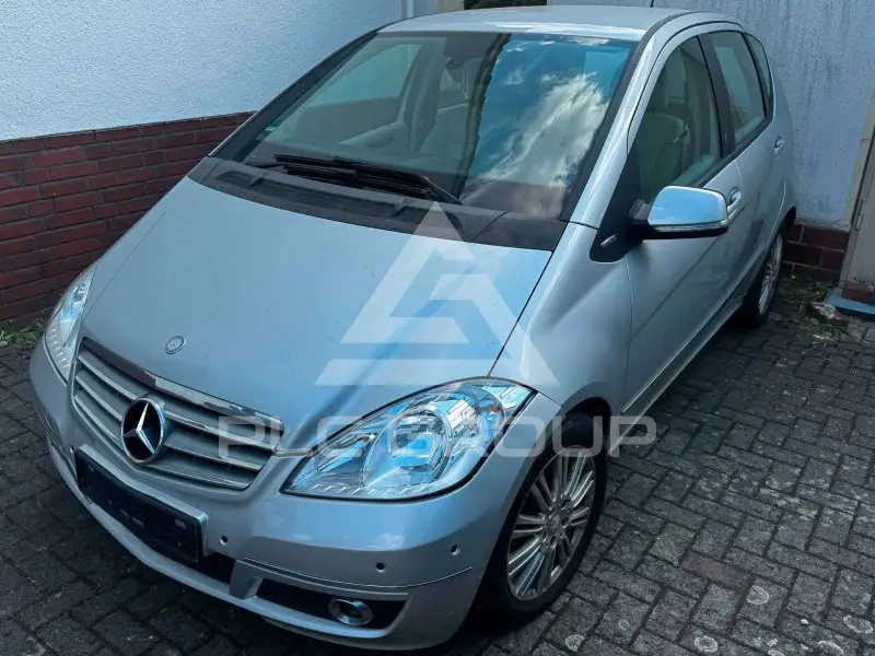 2011 Mercedes Benz A 160