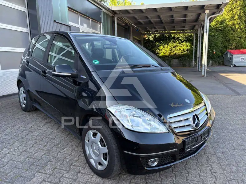 2011 Mercedes Benz A 160
