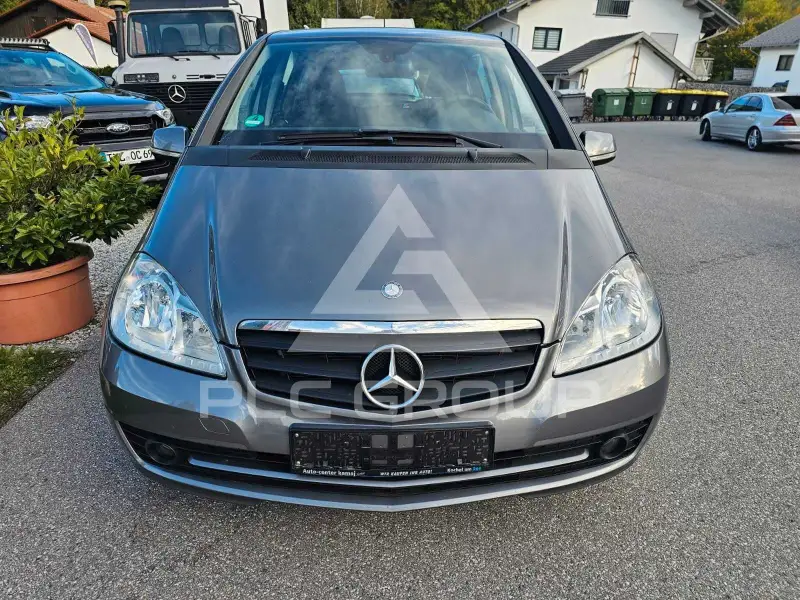 2011 Mercedes Benz A 160