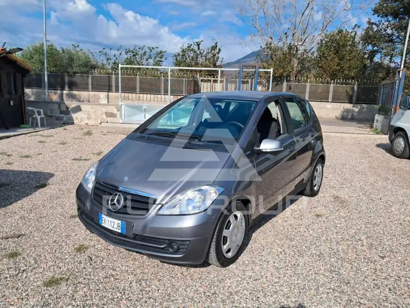 2011 Mercedes Benz A 160