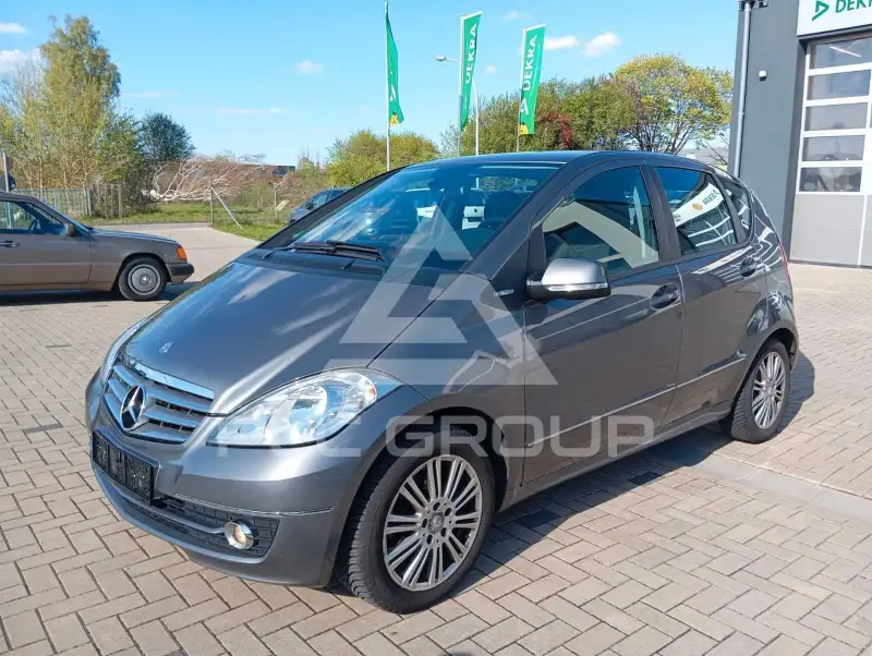 2011 Mercedes Benz A 160