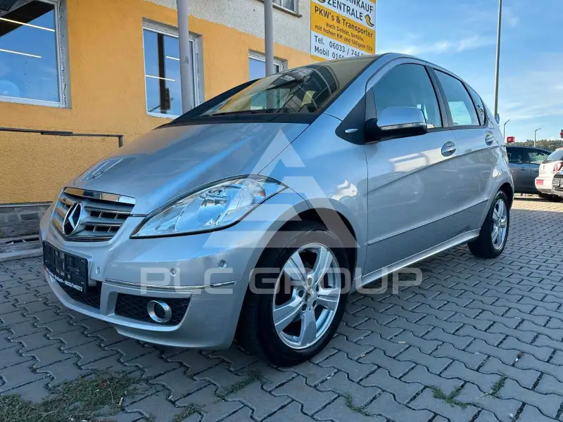 2011 Mercedes Benz A 160