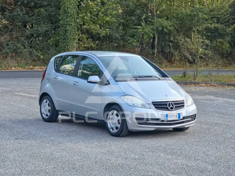 2011 Mercedes Benz A 160