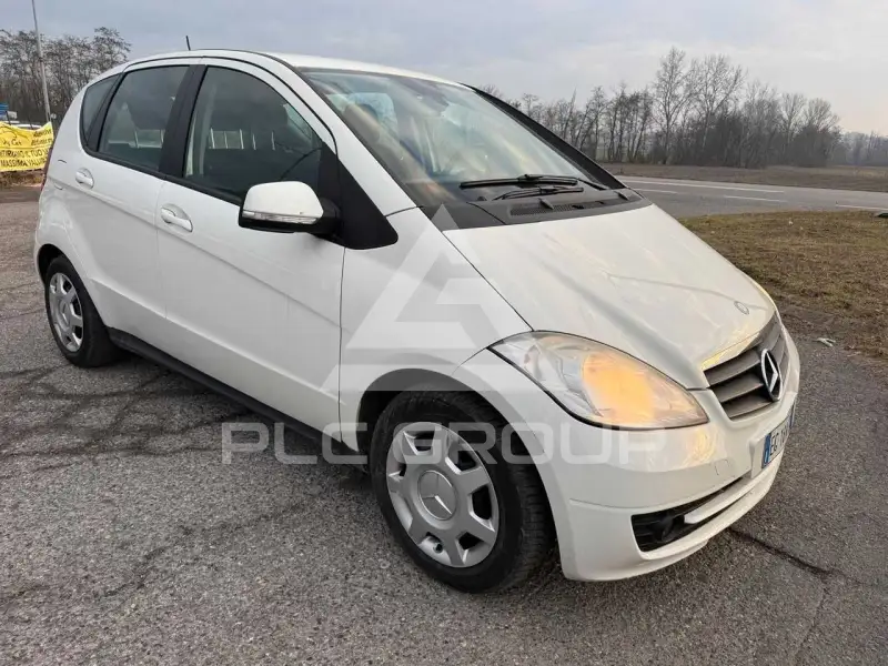 2011 Mercedes Benz A 160