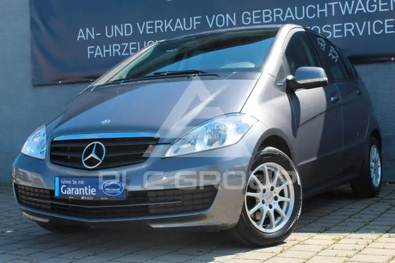 2011 Mercedes Benz A 160