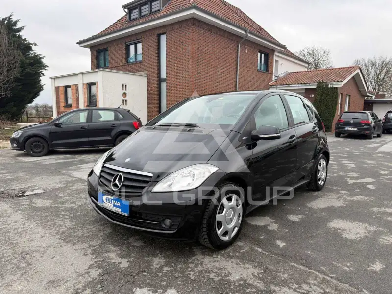 2011 Mercedes Benz A 160