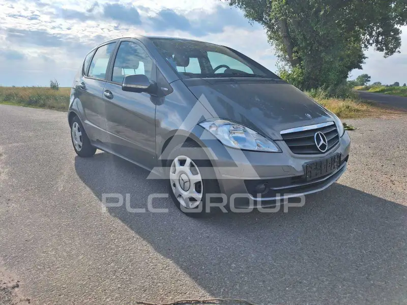2011 Mercedes Benz A 160