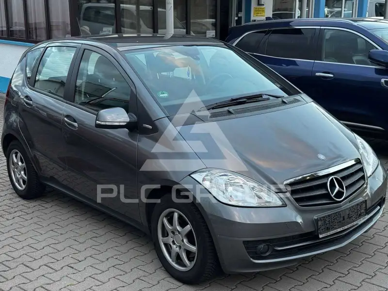 2011 Mercedes Benz A 160