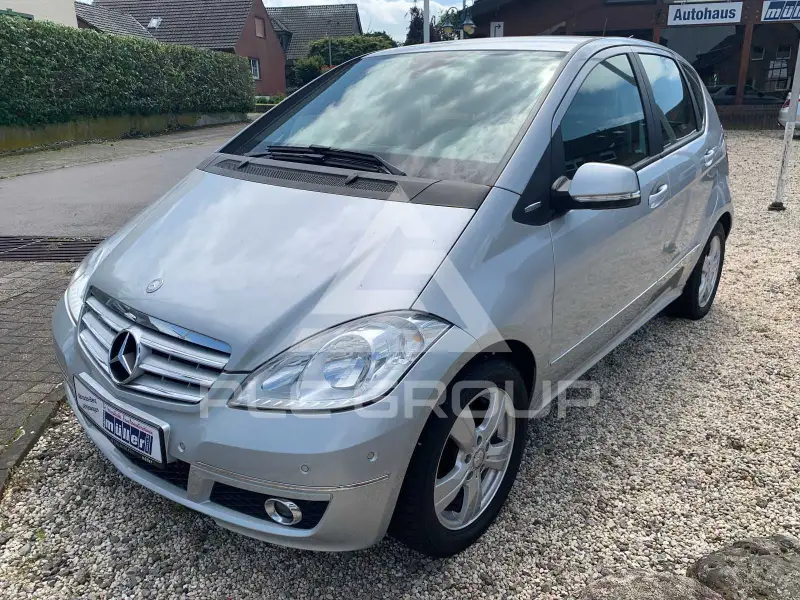 2011 Mercedes Benz A 160