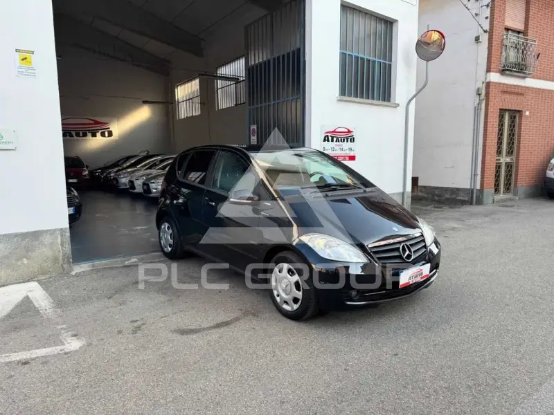 2011 Mercedes Benz A 160