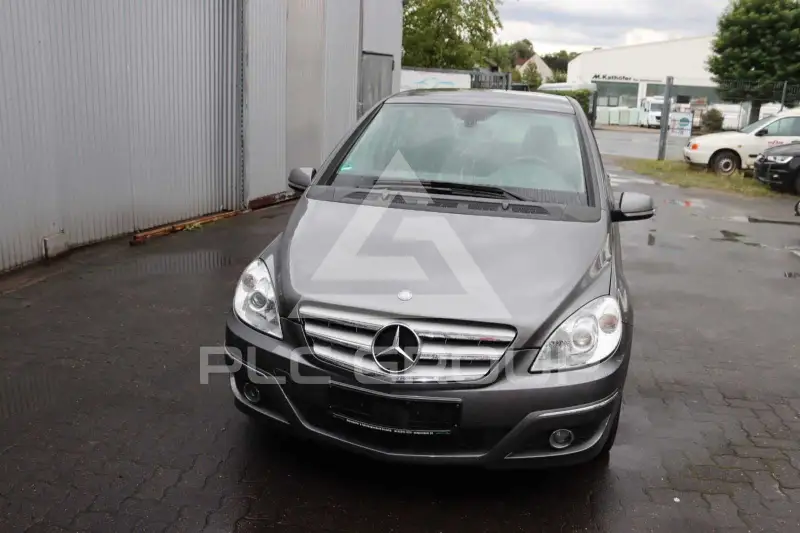 2011 Mercedes Benz B 180