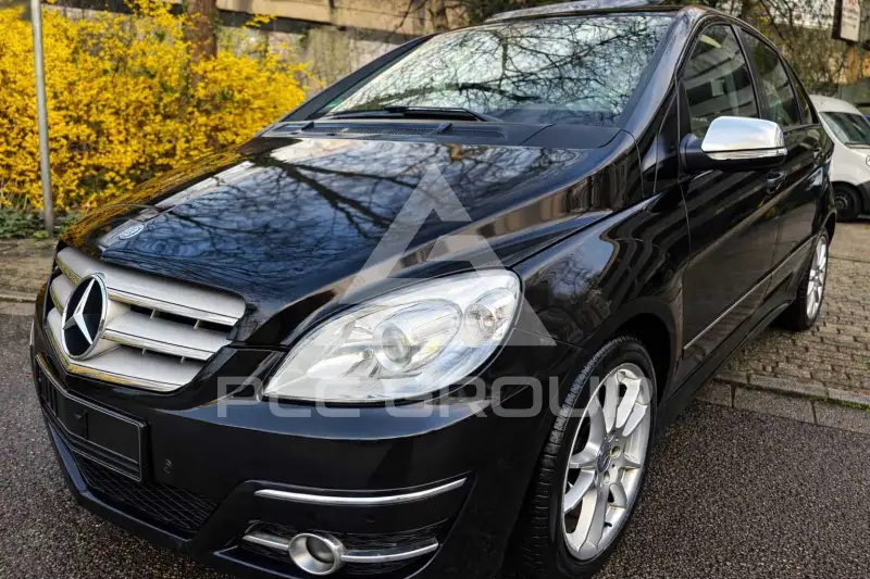 2011 Mercedes Benz B 180