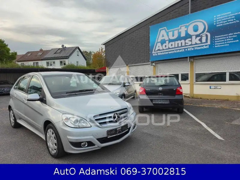 2011 Mercedes Benz B 180