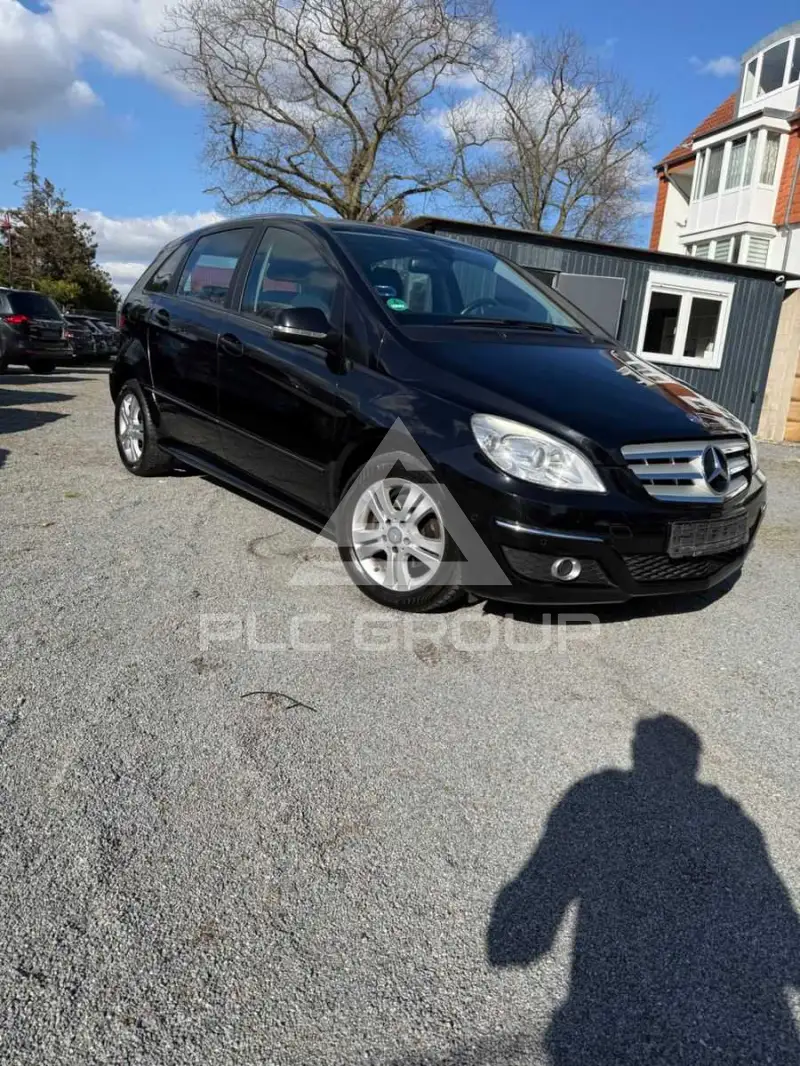 2011 Mercedes Benz B 180