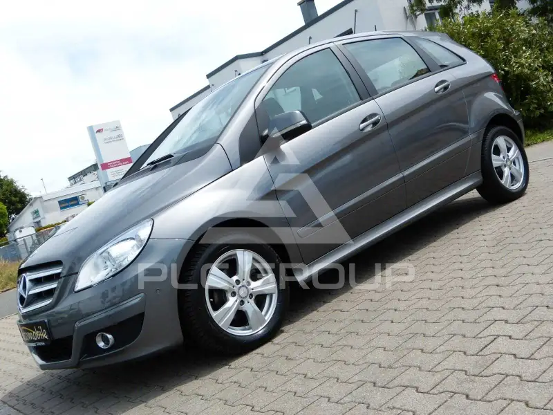 2011 Mercedes Benz B 180