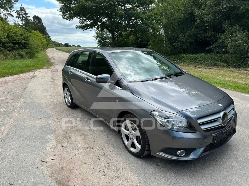 2011 Mercedes Benz B 180